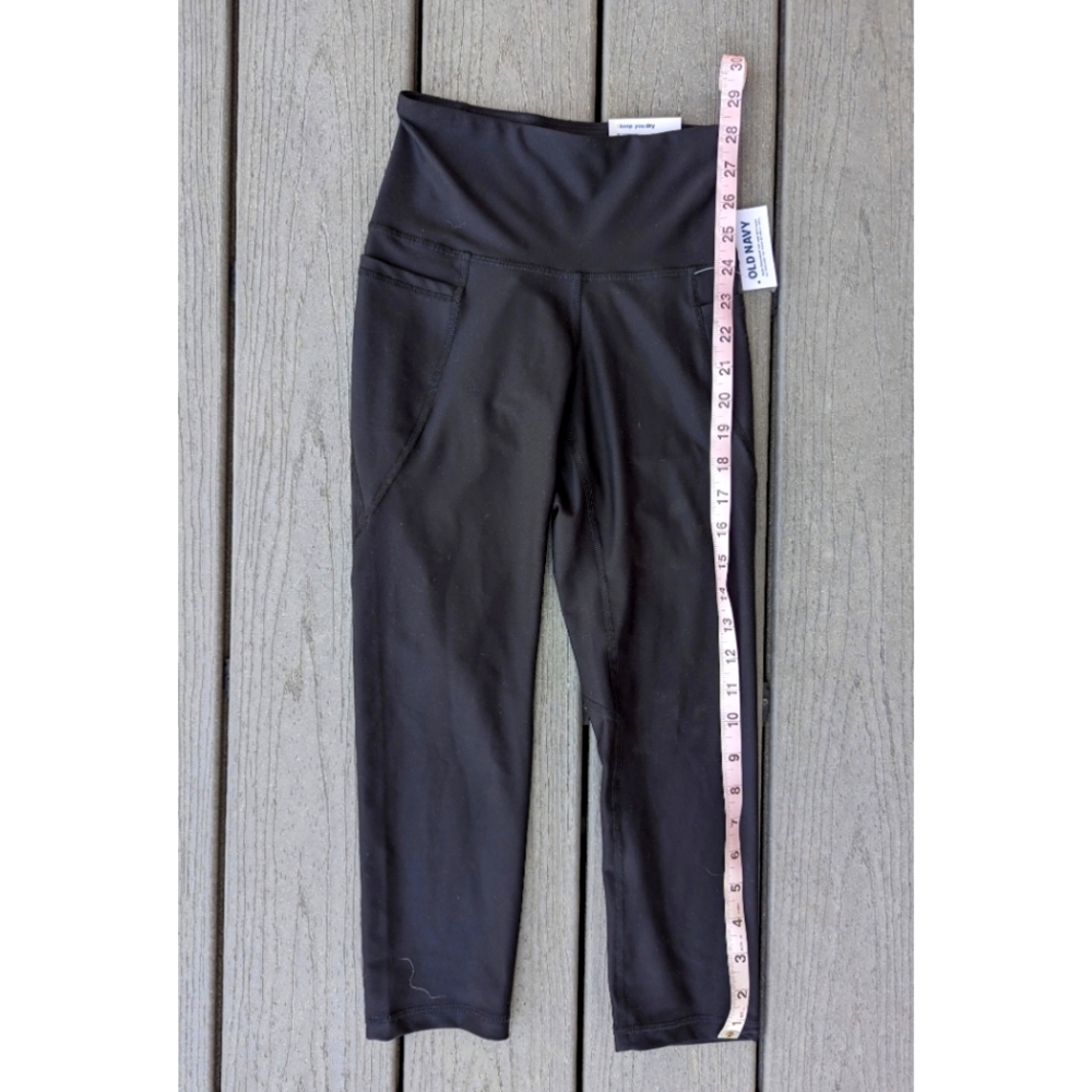 High-Waisted PowerSoft Crop Leggings